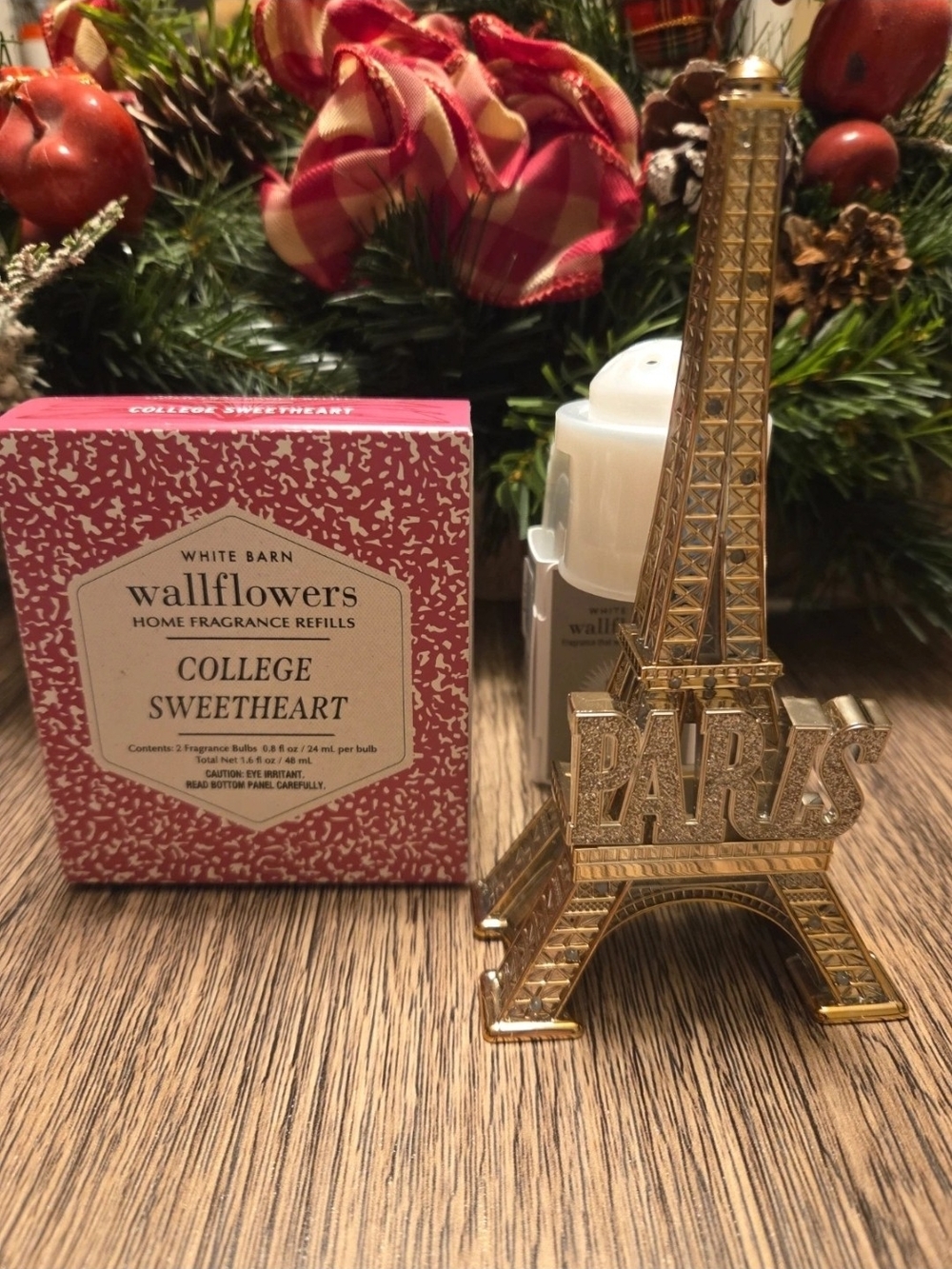 College Sweetheart Wallflowers Home Fragrance Refill - Pink & PARIS Plug